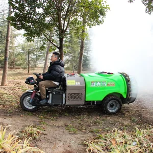 500L Diesel-Powered Ride-On Self-Propelled Agricultural Sprayer with Engine and Pump for Fruit Trees and Large Areas