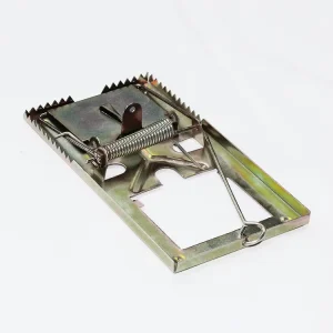 Rat Clamp Pedal Metal Mouse Trap for Garden and Kitchen Pest Control